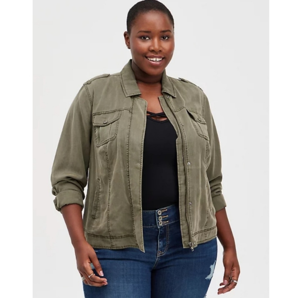 🆕️ Torrid Olive Bomber Jacket Size 1X